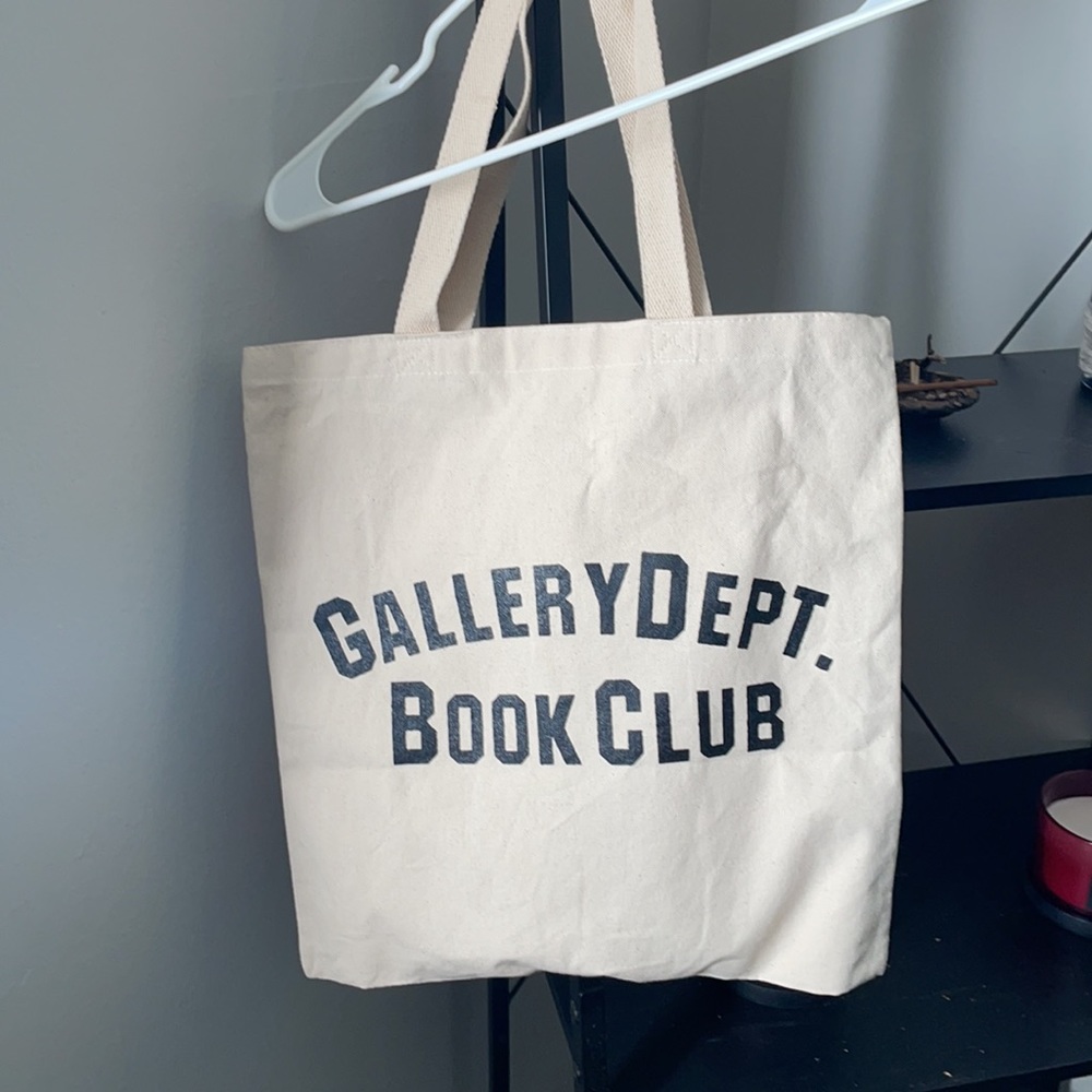 GALLERY DEPARTMENT TOTE